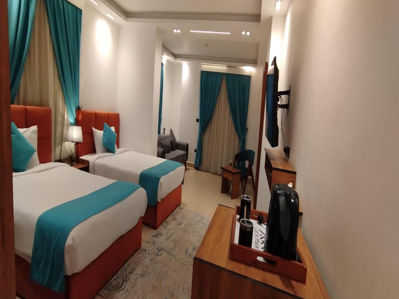 Pyramids Gem Plaza Hotel Kafret el-Gabal Exterior photo