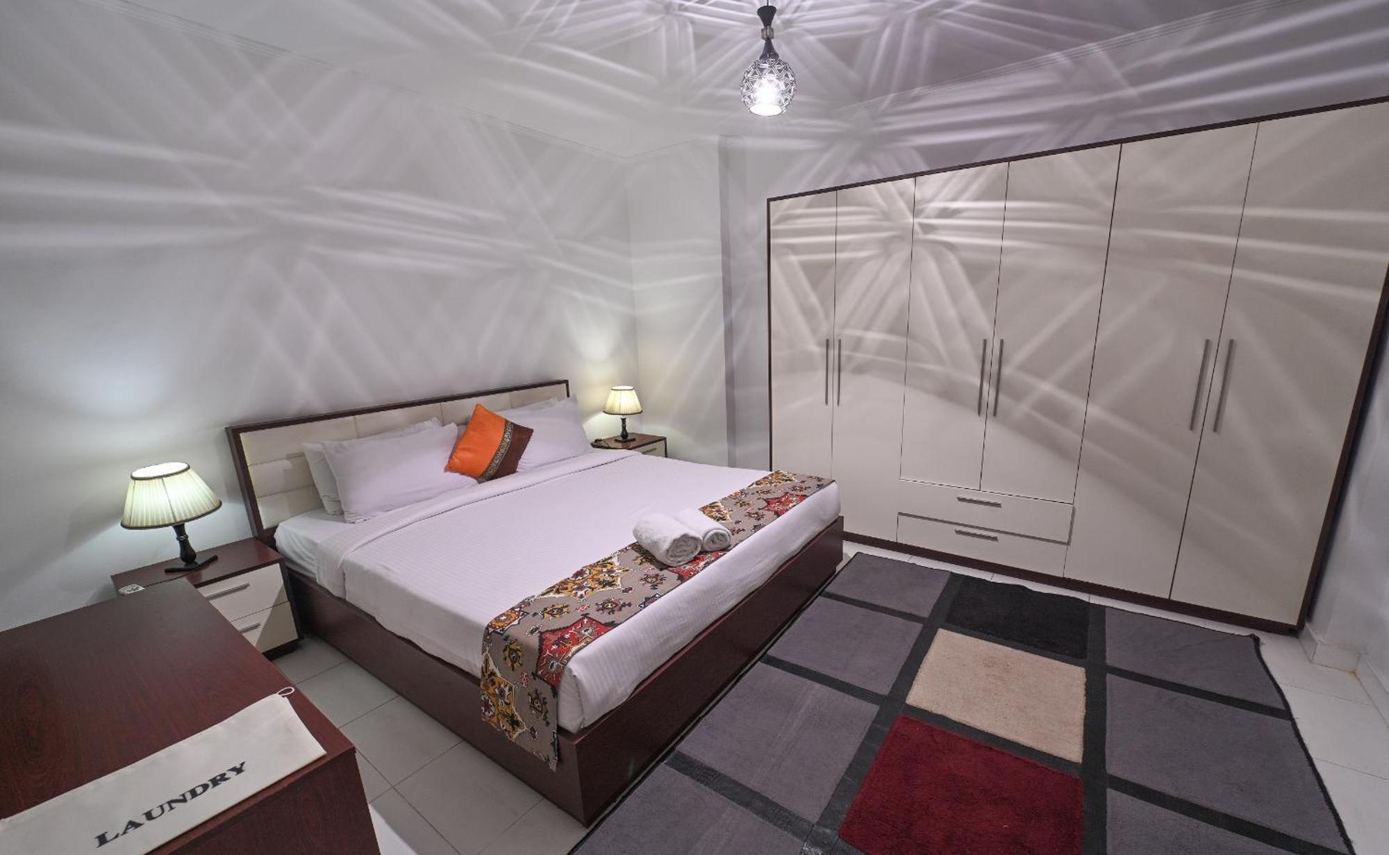 Pyramids Gem Plaza Hotel Kafret el-Gabal Exterior photo