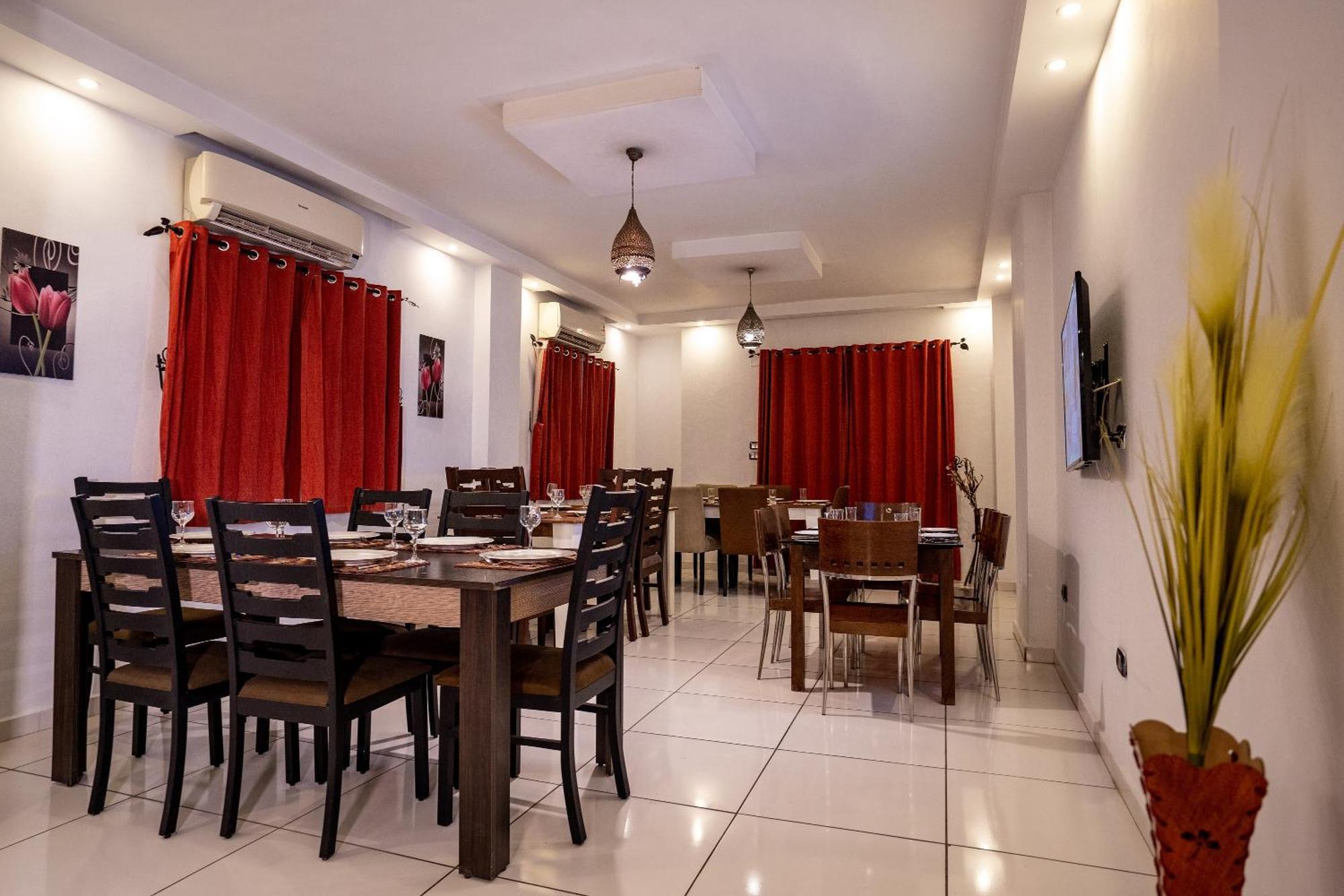Pyramids Gem Plaza Hotel Kafret el-Gabal Exterior photo