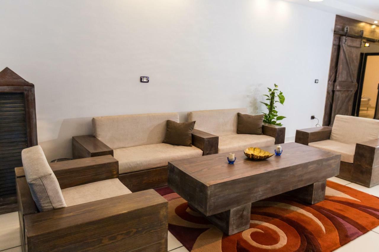 Pyramids Gem Plaza Hotel Kafret el-Gabal Exterior photo